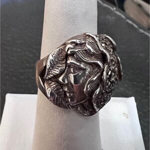 Sterling Silver Goddess Profile Ring - Silver